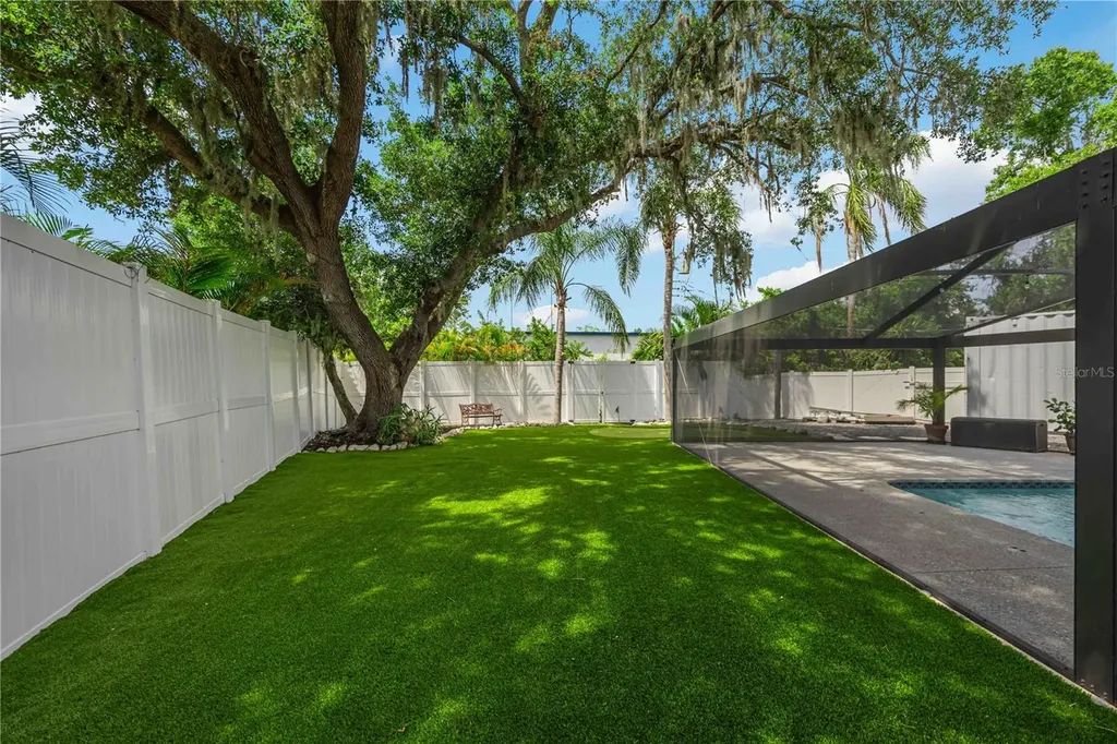 4014 Radnor Place Sarasota FL 34233