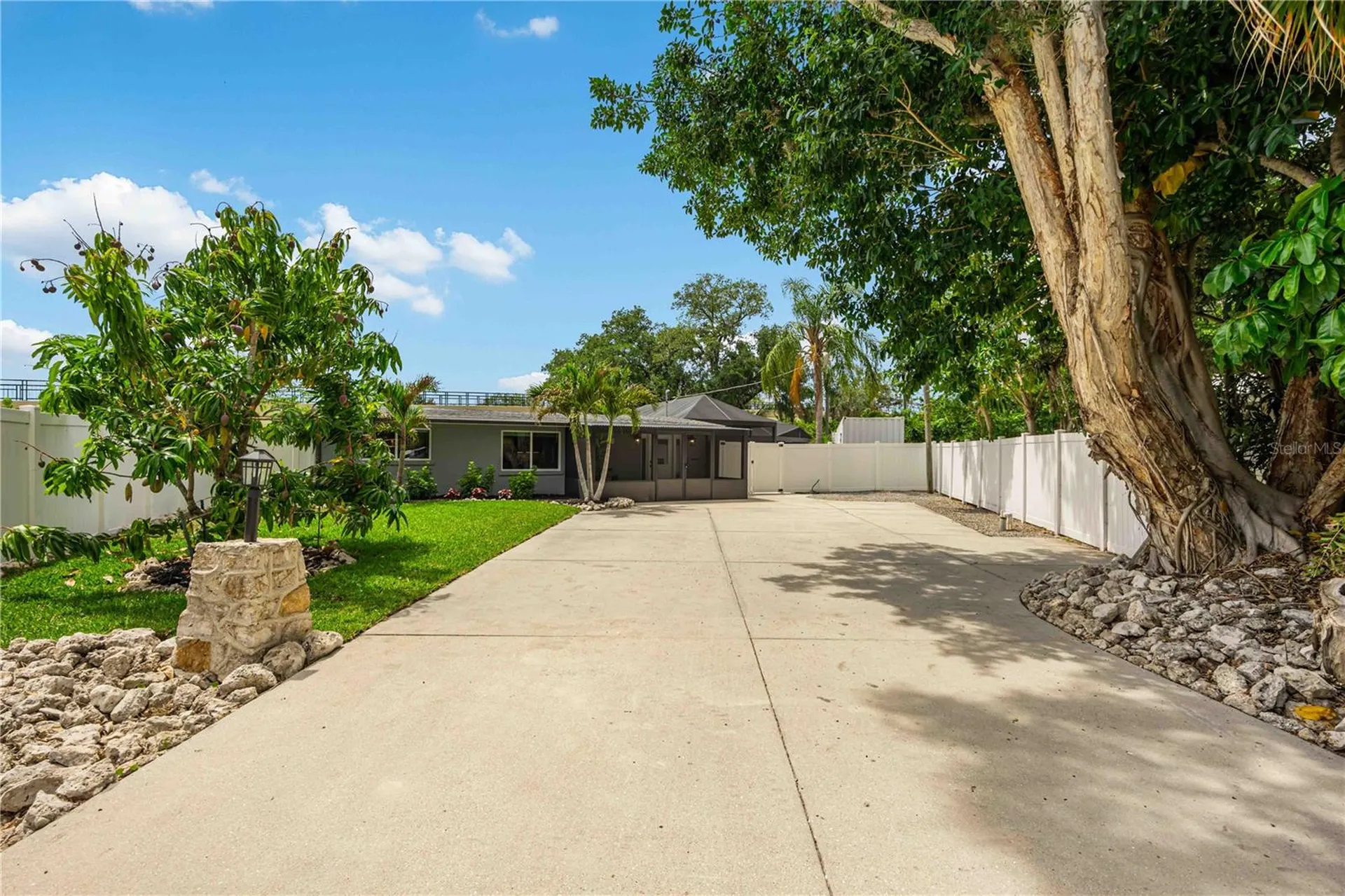 4014 Radnor Place Sarasota FL 34233