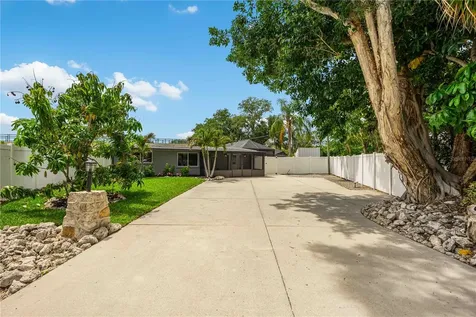 4014 Radnor Place Sarasota FL 34233