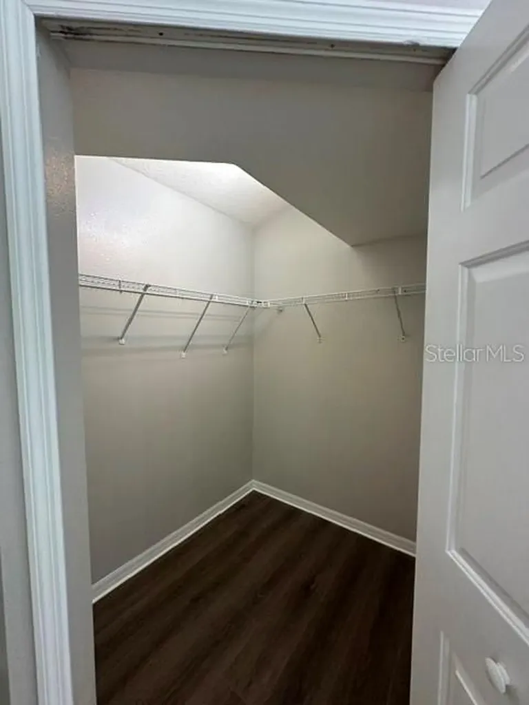 512 Summer Sails Drive Valrico FL 33594