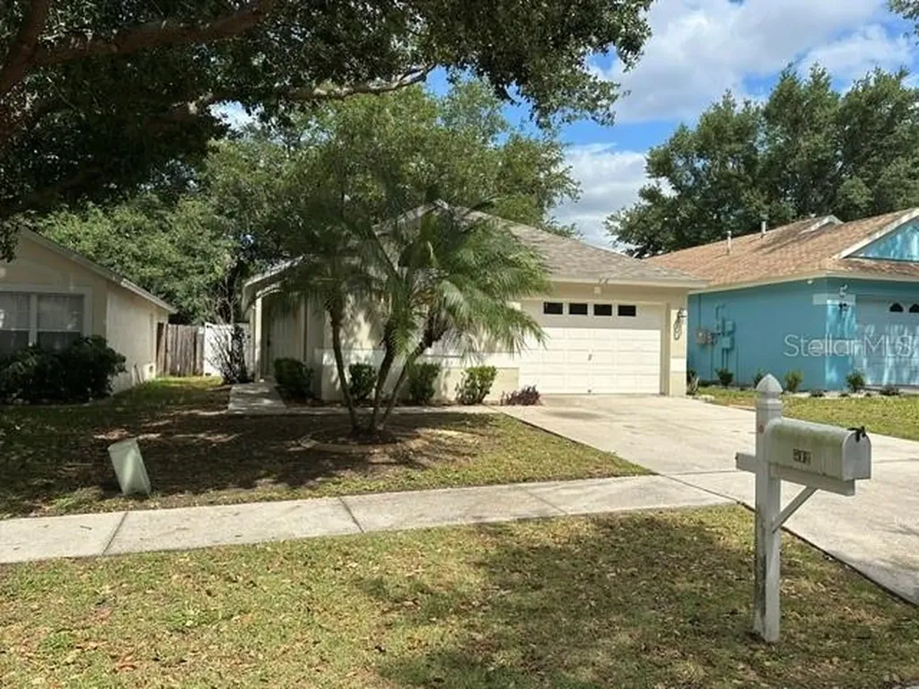 512 Summer Sails Drive Valrico FL 33594
