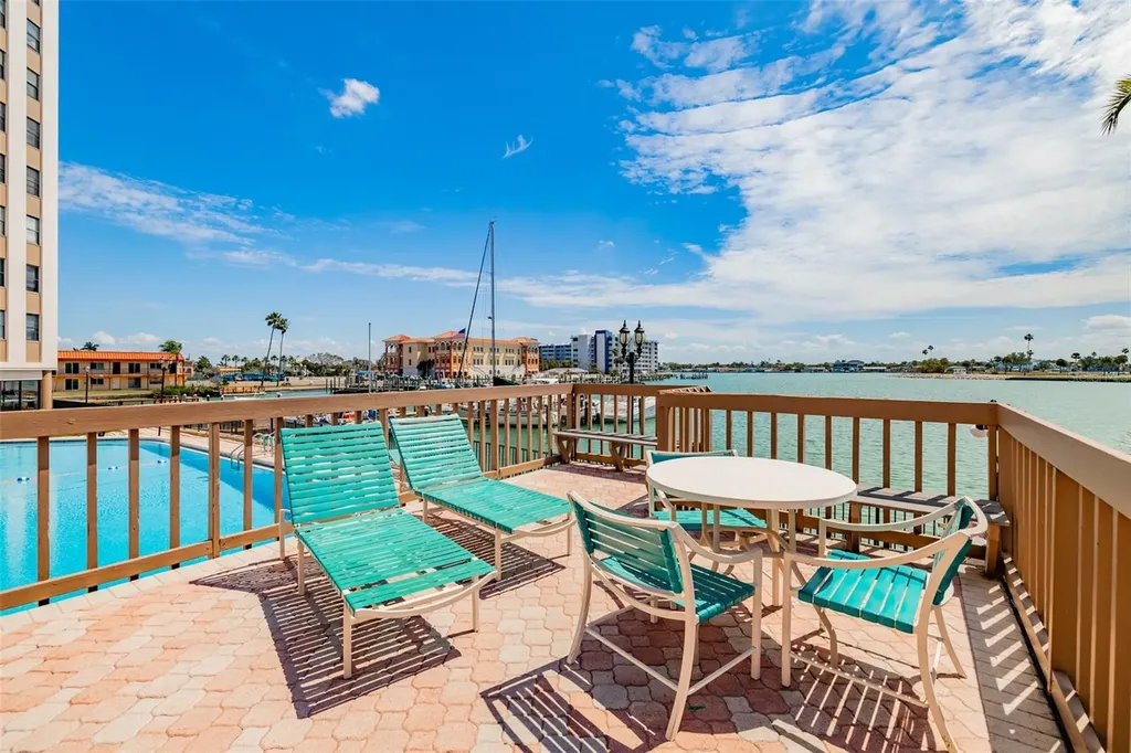 10355 Paradise Boulevard Treasure Island FL 33706