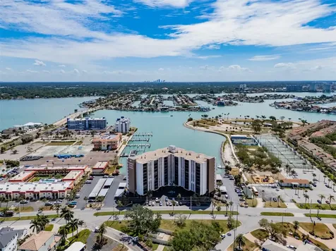 10355 Paradise Boulevard Treasure Island FL 33706