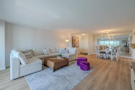 10355 Paradise Boulevard Treasure Island FL 33706