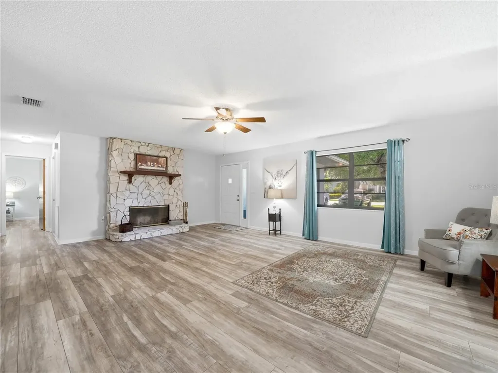 1711 Lake Clay Drive Lake Placid FL 33852