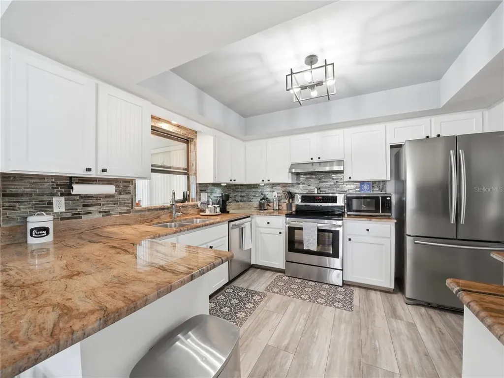 1711 Lake Clay Drive Lake Placid FL 33852