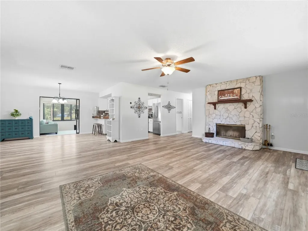 1711 Lake Clay Drive Lake Placid FL 33852