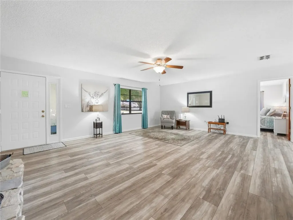 1711 Lake Clay Drive Lake Placid FL 33852