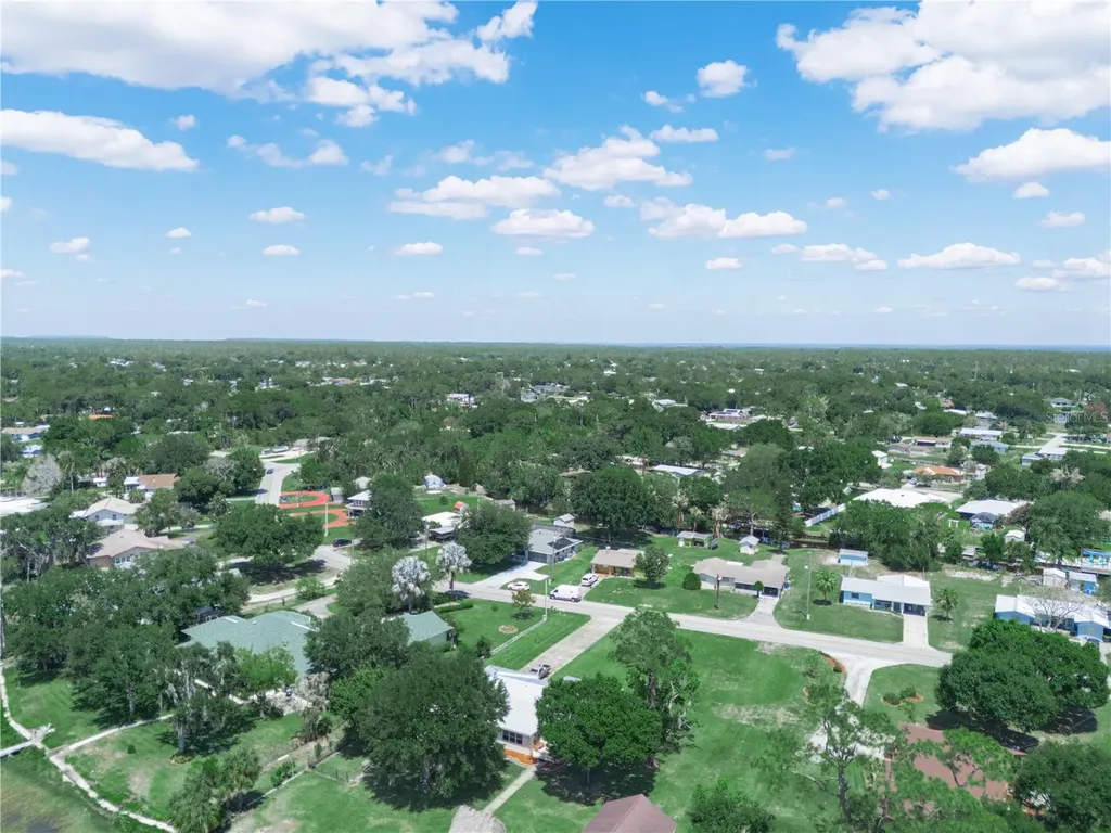 1711 Lake Clay Drive Lake Placid FL 33852