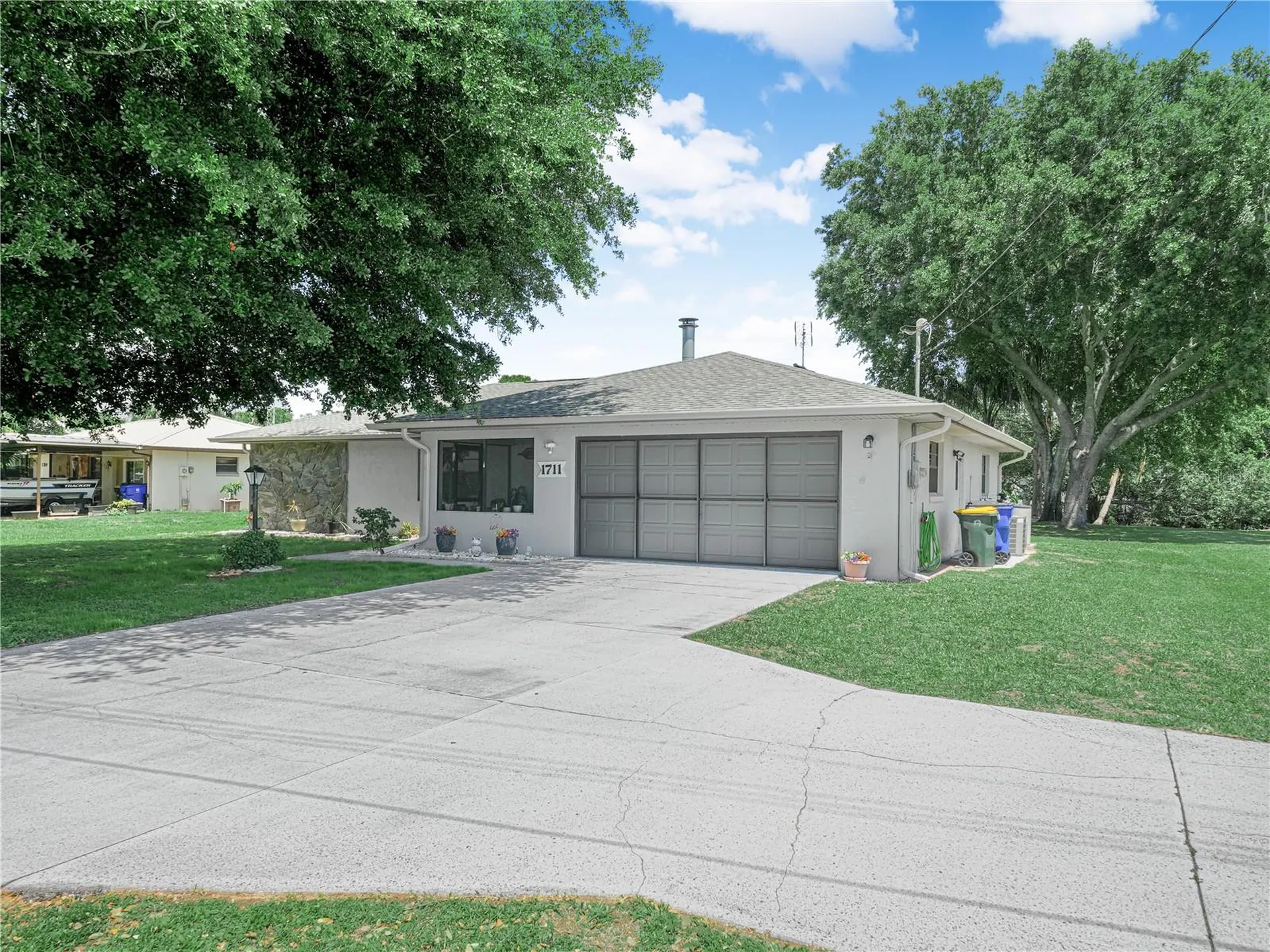 1711 Lake Clay Drive Lake Placid FL 33852