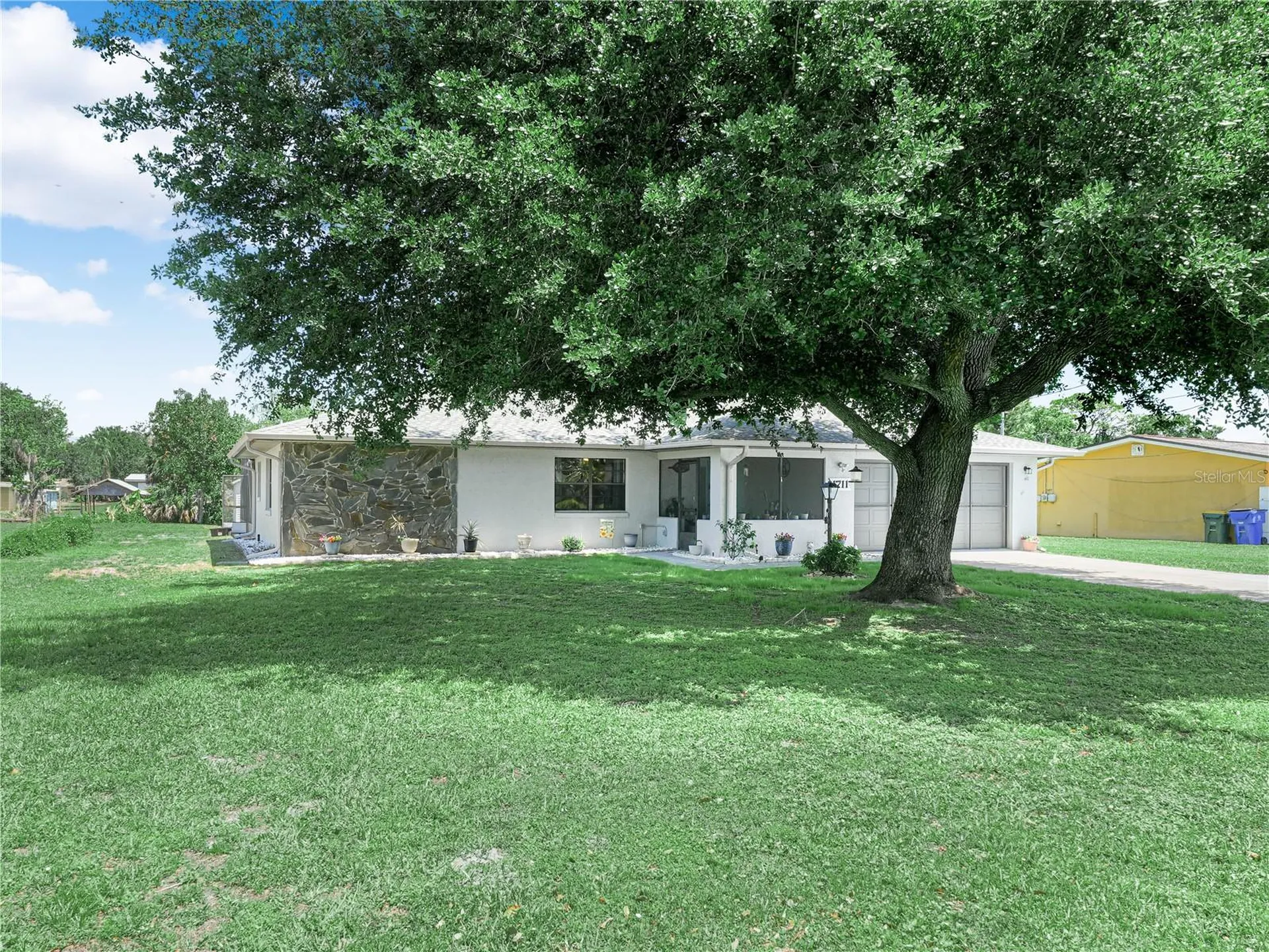 1711 Lake Clay Drive Lake Placid FL 33852