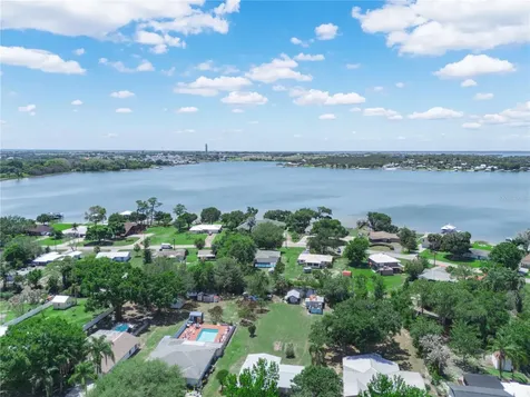 1711 Lake Clay Drive Lake Placid FL 33852