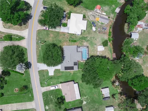 1711 Lake Clay Drive Lake Placid FL 33852
