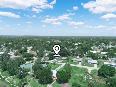 1711 Lake Clay Drive Lake Placid FL 33852