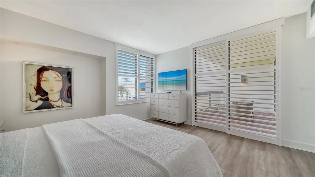 1930 Harbourside Drive Longboat Key FL 34228