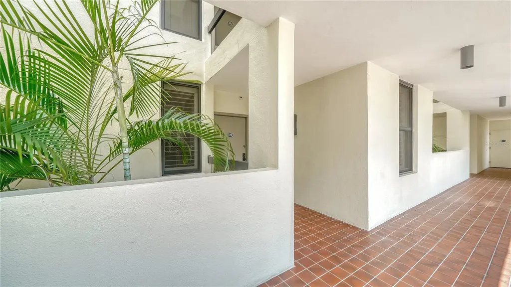 1930 Harbourside Drive Longboat Key FL 34228