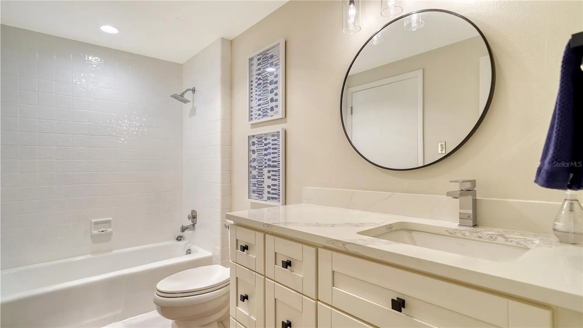1930 Harbourside Drive Longboat Key FL 34228