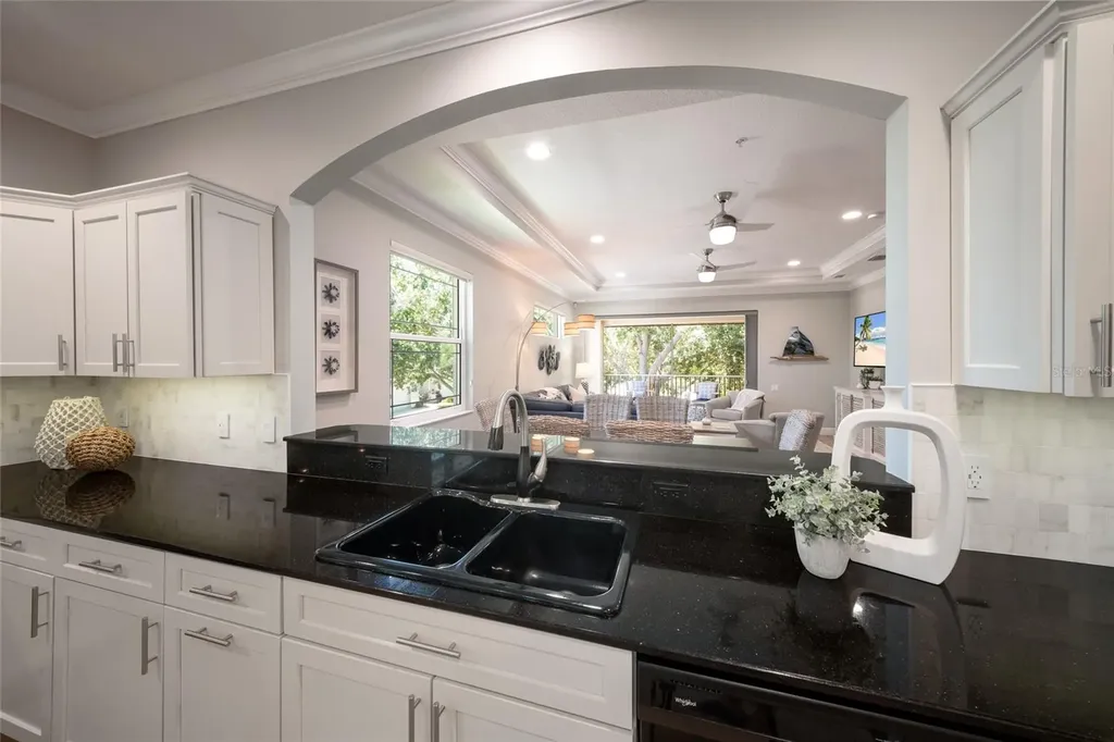 6516 Moorings Point Circle Lakewood Ranch FL 34202