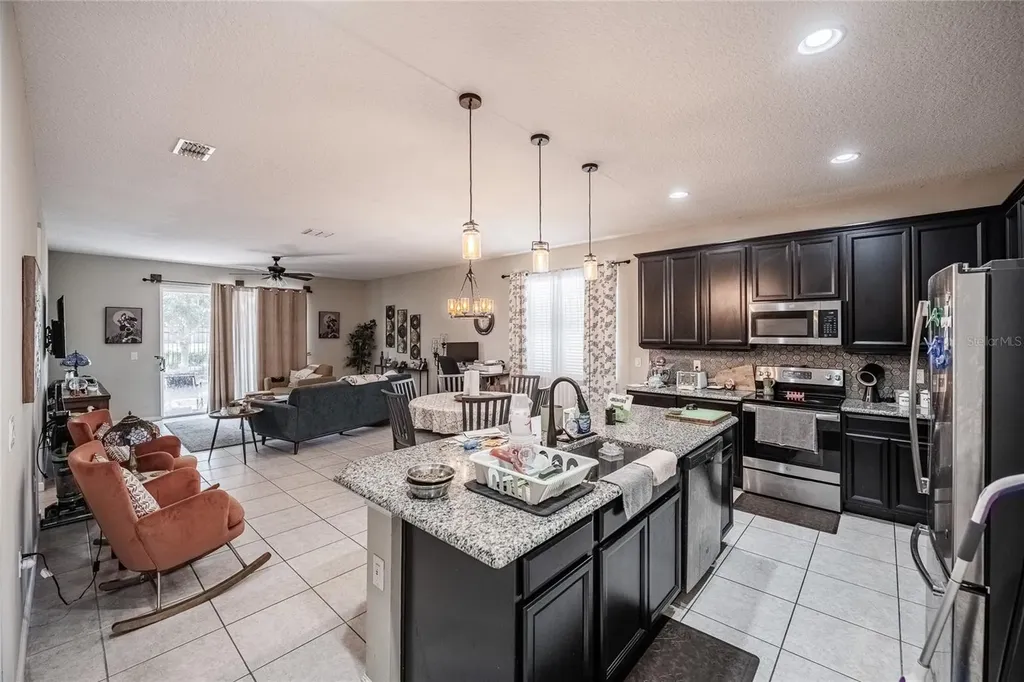 189 Trinity Ridge Circle Davenport FL 33897
