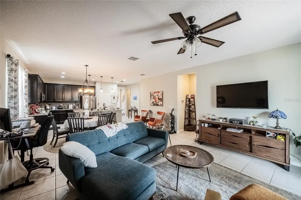 189 Trinity Ridge Circle Davenport FL 33897