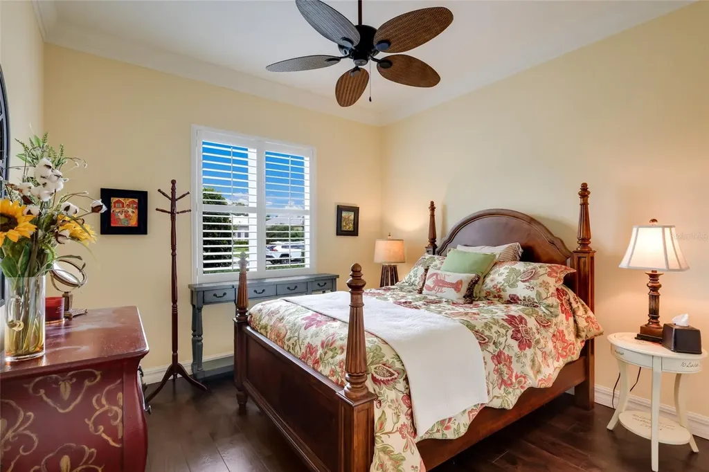5011 Tobermory Way Bradenton FL 34211