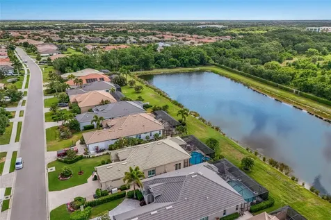 5011 Tobermory Way Bradenton FL 34211