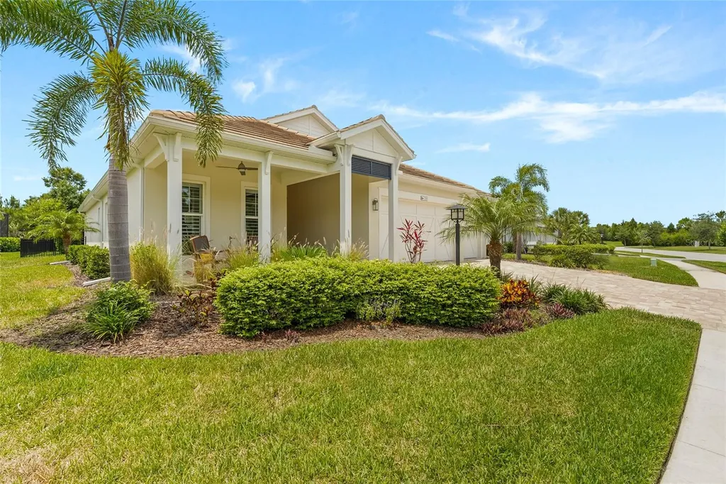 733 Tailwind Place Sarasota FL 34240