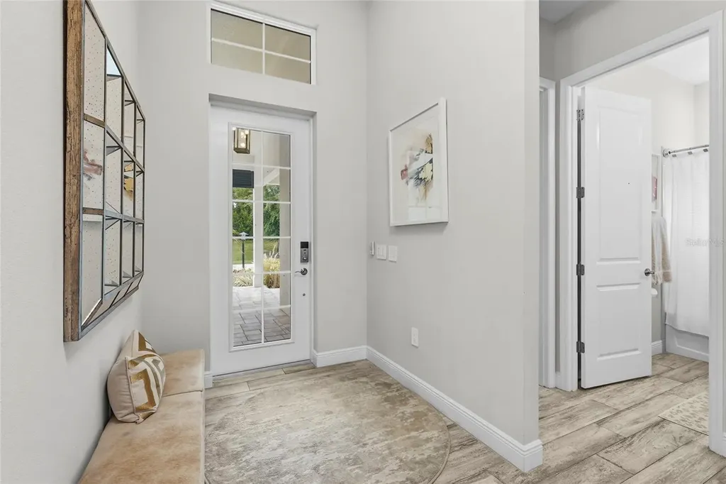733 Tailwind Place Sarasota FL 34240