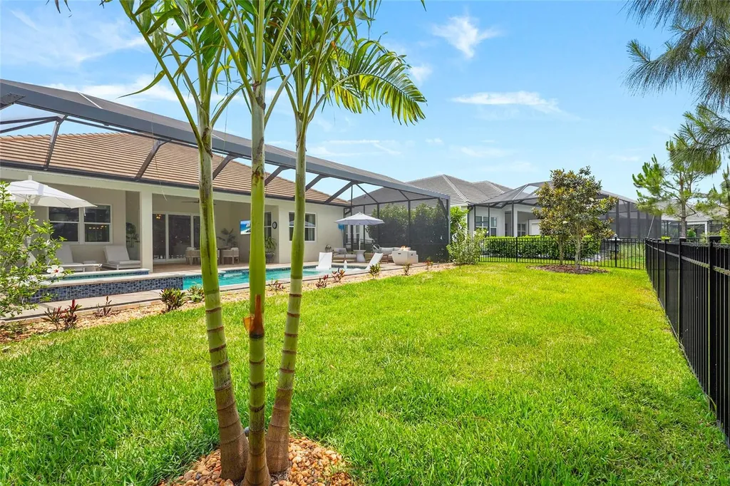 733 Tailwind Place Sarasota FL 34240