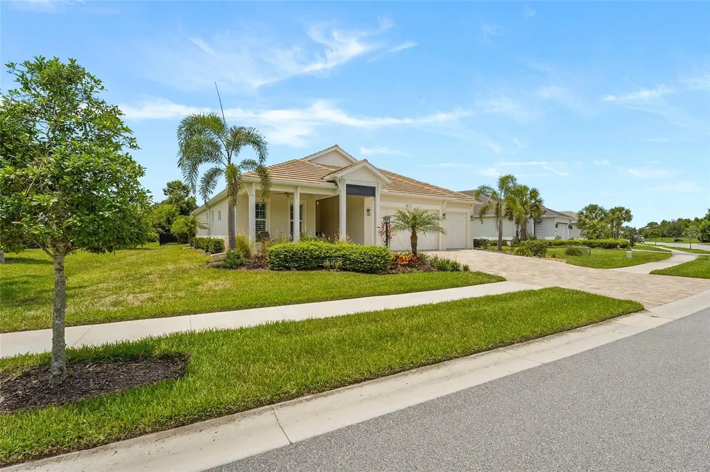 733 Tailwind Place Sarasota FL 34240