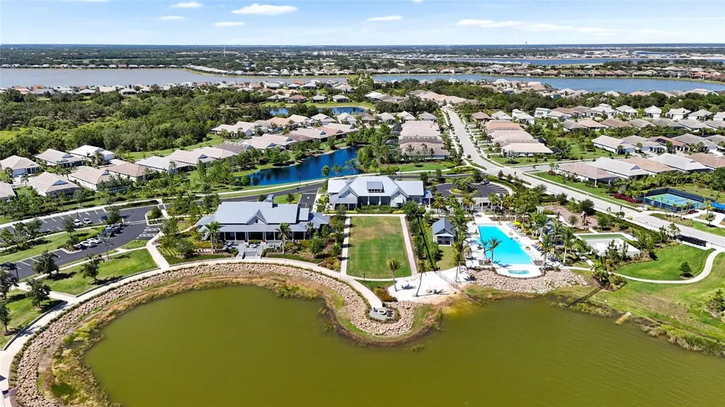 733 Tailwind Place Sarasota FL 34240
