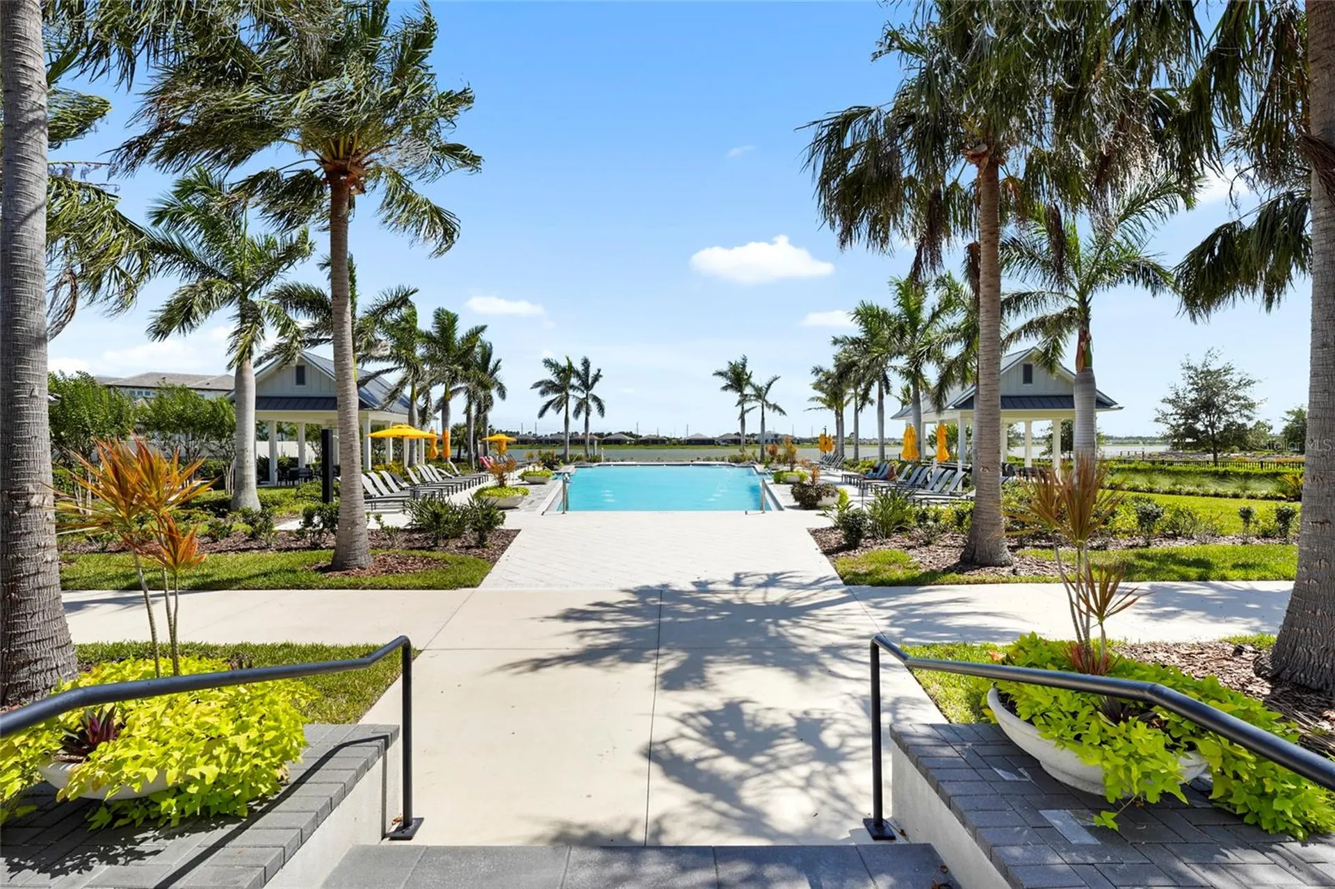 733 Tailwind Place Sarasota FL 34240