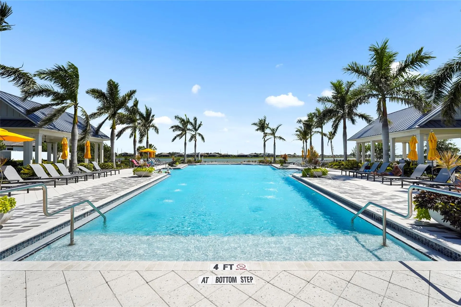 733 Tailwind Place Sarasota FL 34240