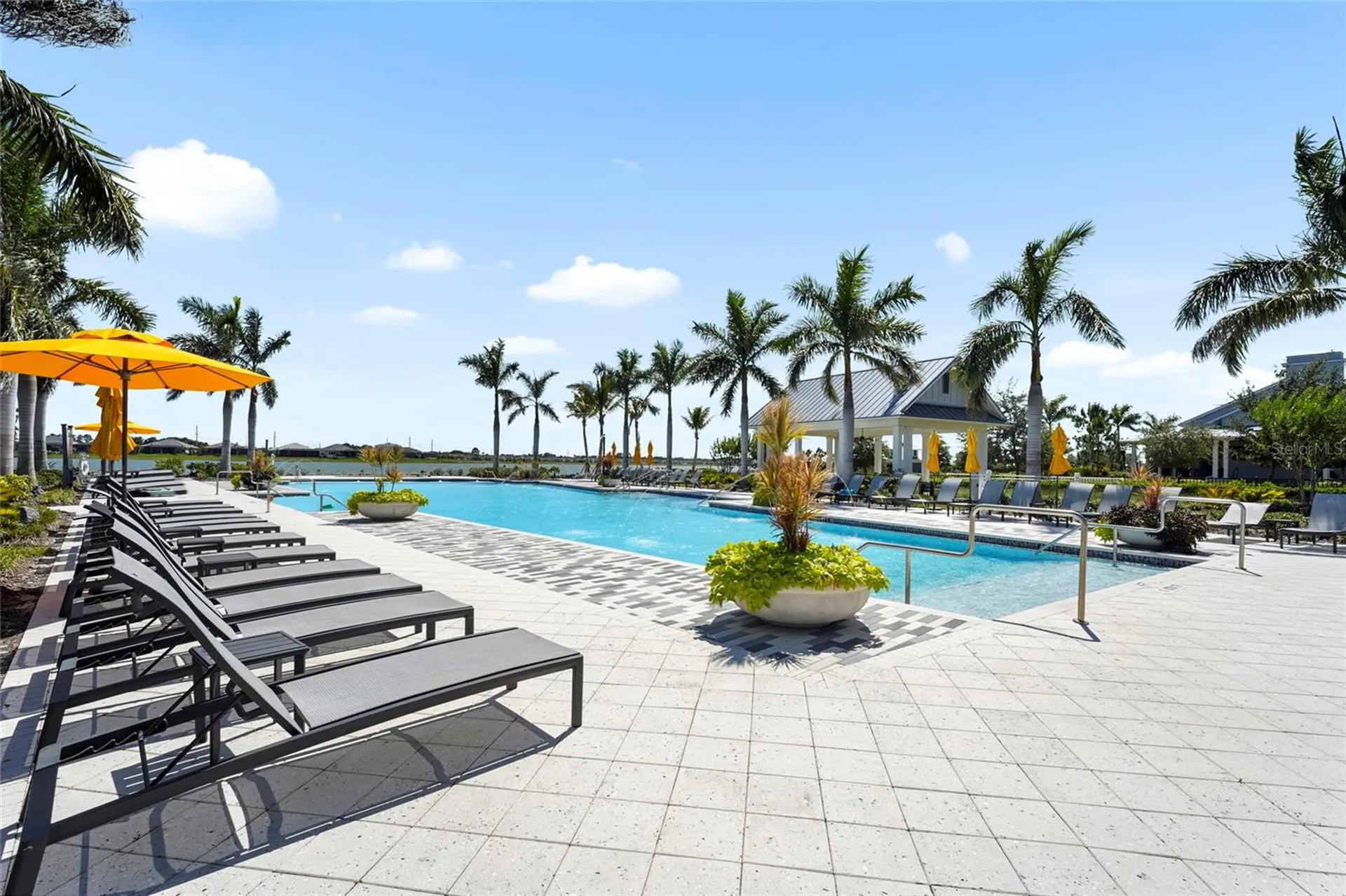 733 Tailwind Place Sarasota FL 34240