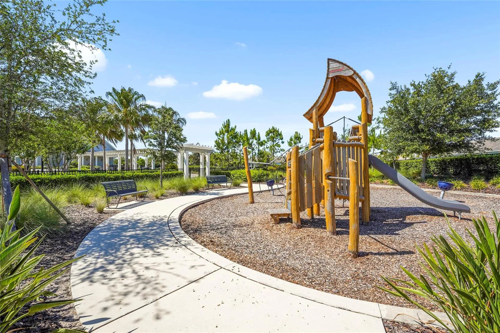 733 Tailwind Place Sarasota FL 34240