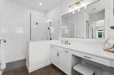733 Tailwind Place Sarasota FL 34240