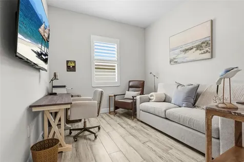733 Tailwind Place Sarasota FL 34240