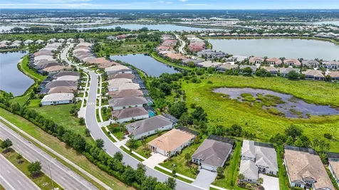 733 Tailwind Place Sarasota FL 34240