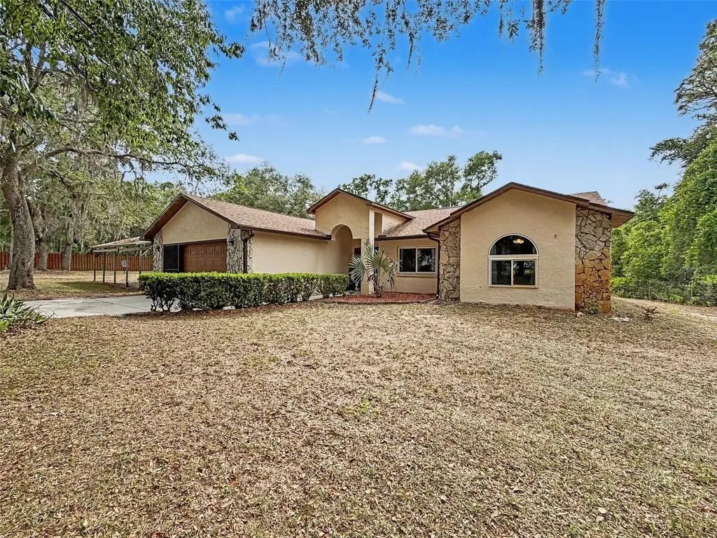 7111 Ricker Avenue Webster FL 33597
