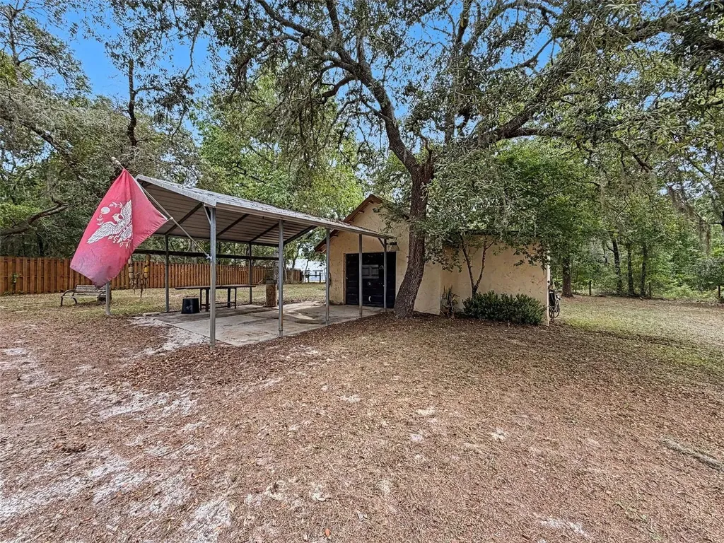7111 Ricker Avenue Webster FL 33597
