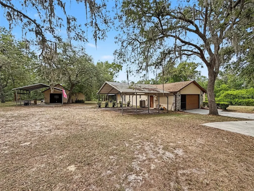 7111 Ricker Avenue Webster FL 33597