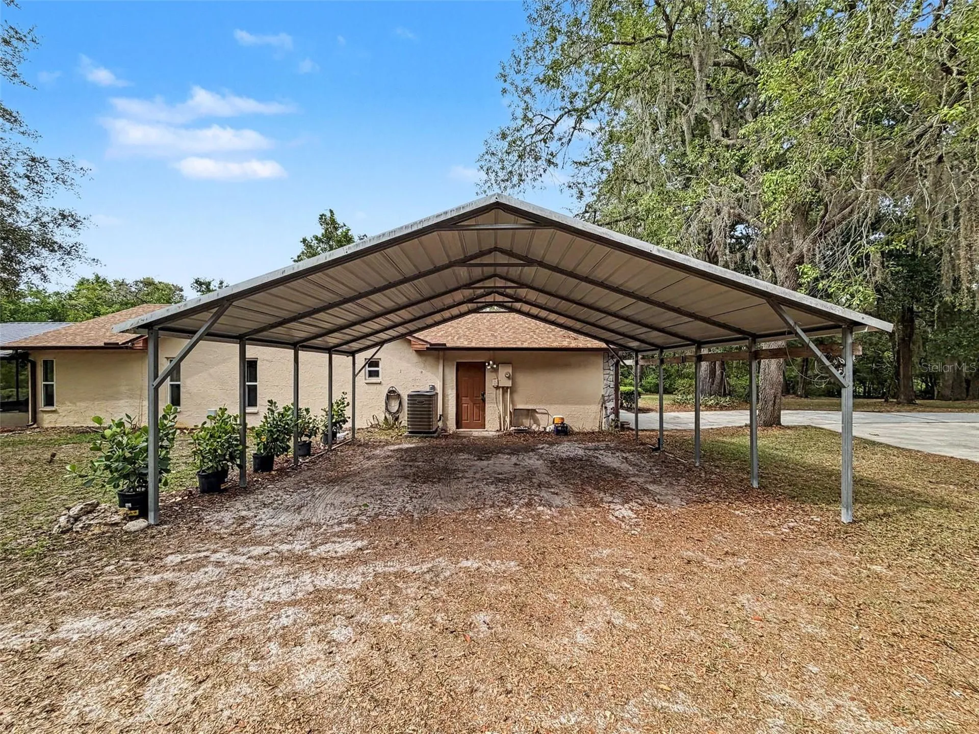 7111 Ricker Avenue Webster FL 33597