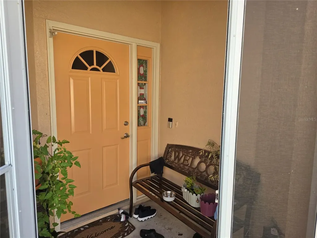 322 Foxhill Court Debary FL 32713
