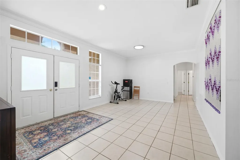 10209 Shadow Branch Drive Tampa FL 33647