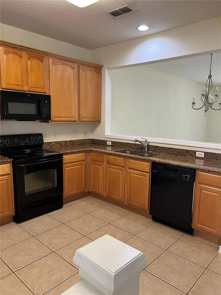 7041 Cadiz Boulevard Orlando FL 32819