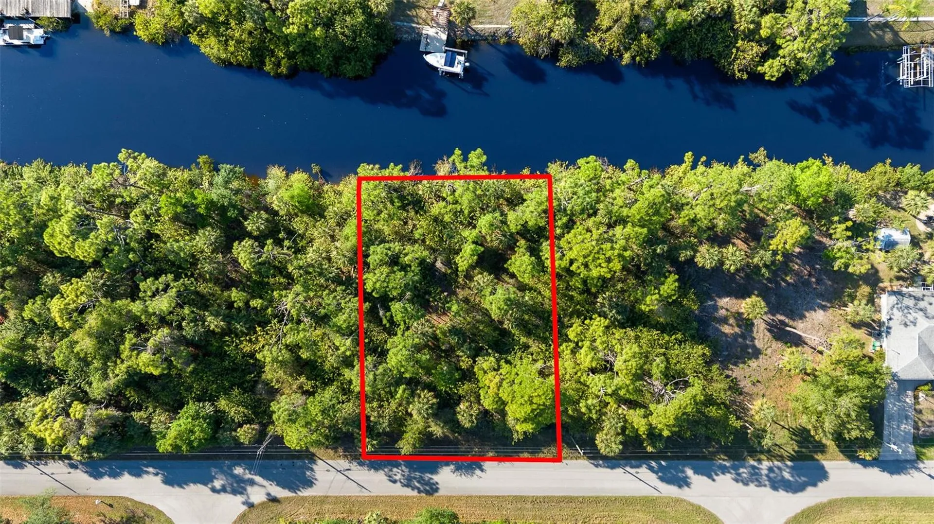 425 Cheshire Street Port Charlotte FL 33953