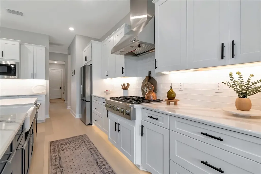 2686 Meander Cove Wesley Chapel FL 33543