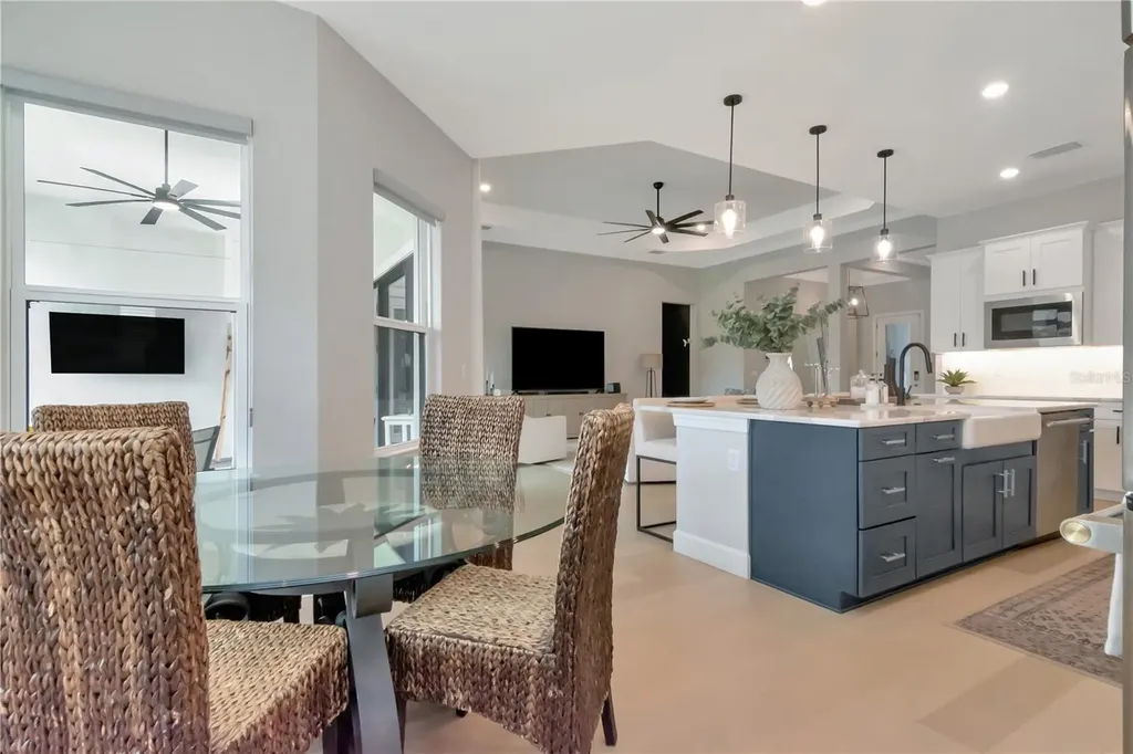2686 Meander Cove Wesley Chapel FL 33543