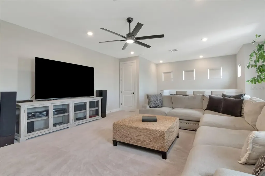 2686 Meander Cove Wesley Chapel FL 33543