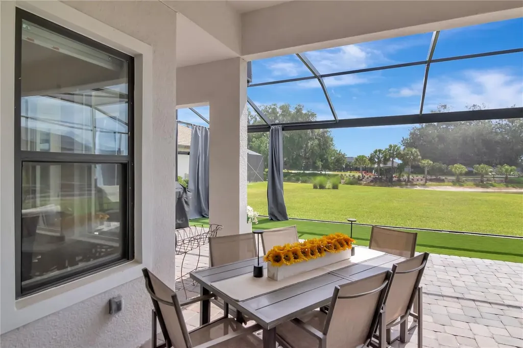 2686 Meander Cove Wesley Chapel FL 33543